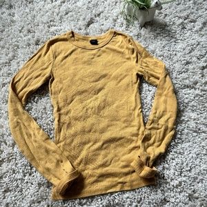 Wild Fable yellow long sleeve knitted simple and casual fall spring shir…